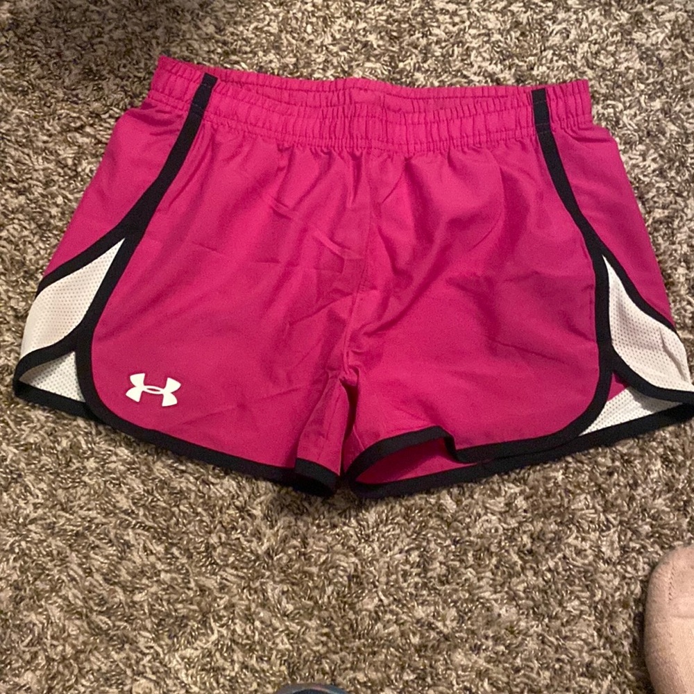 Under Armour Shorts - Picture 1 of 2